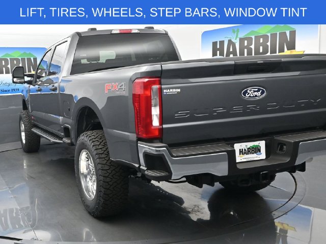 New 2027 Ford F-250SD XLT Truck