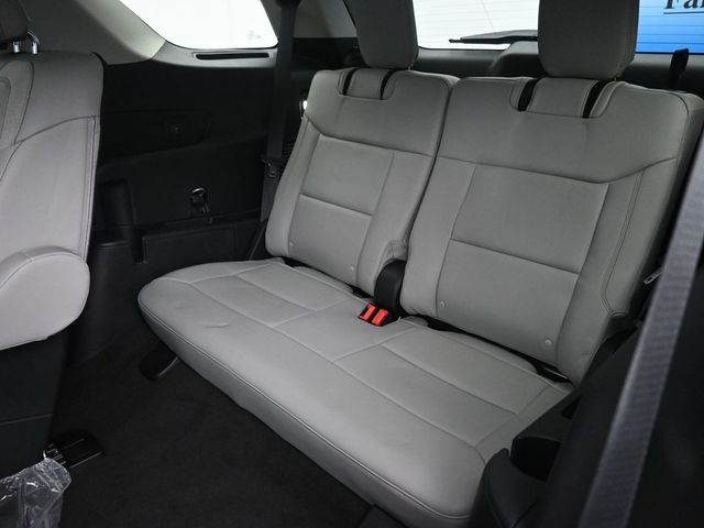 2025 Ford Explorer Active - Photo 11