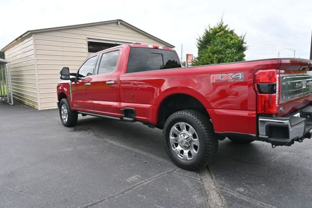 Used 2024 Ford F-250SD King Ranch Truck