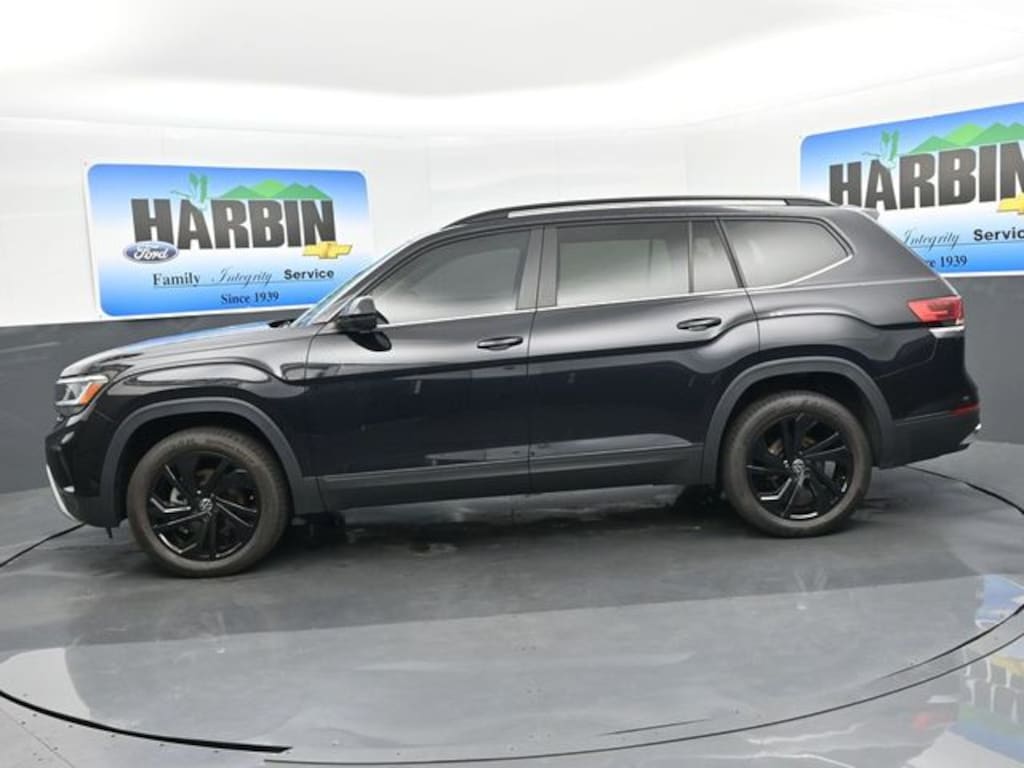 Used 2023 Volkswagen Atlas 3.6L V6 SE w/Technology SUV