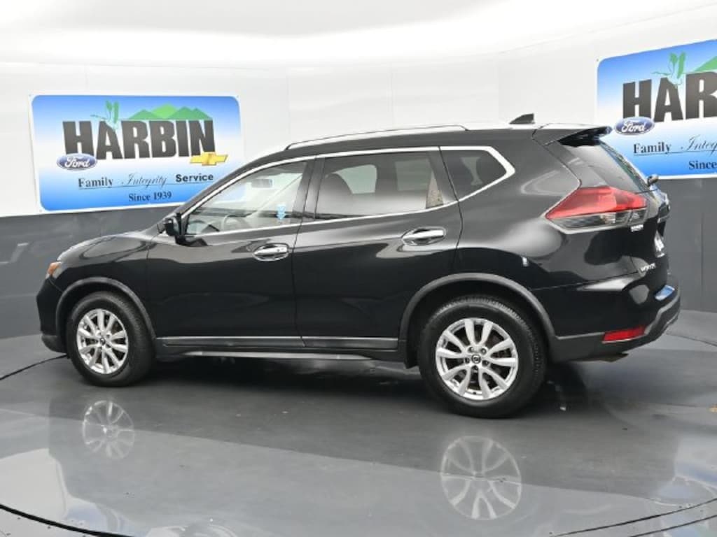 Used 2018 Nissan Rogue SV SUV