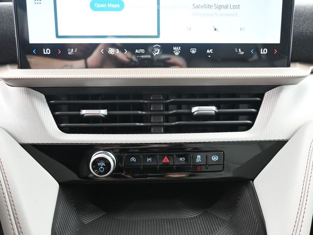 2025 Ford Explorer Active - Photo 19