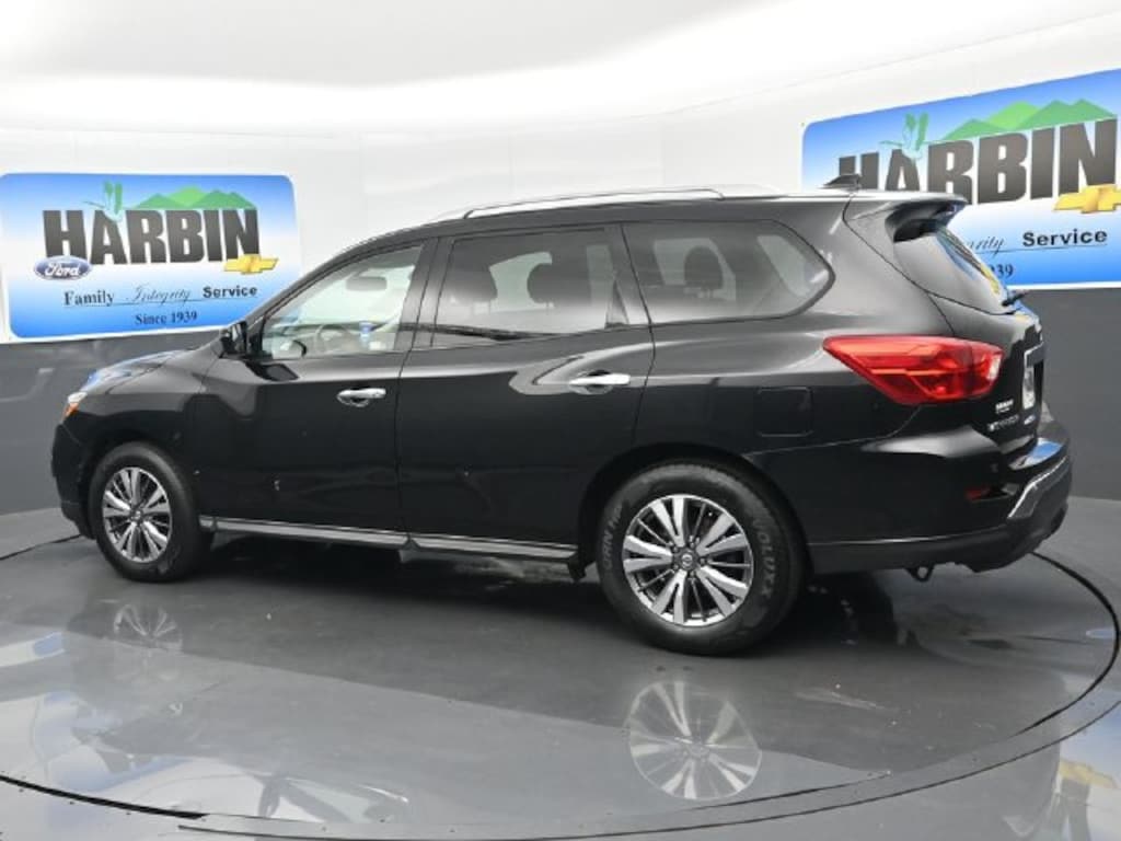 Used 2020 Nissan Pathfinder SV SUV