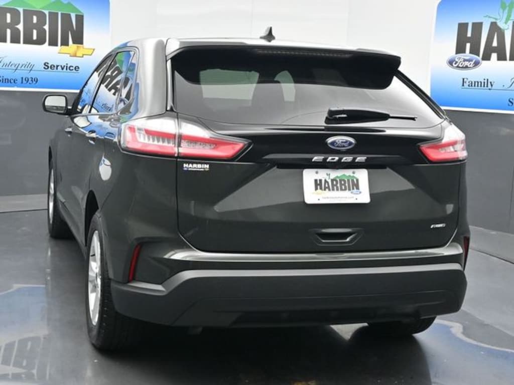 Used 2023 Ford Edge SE SUV