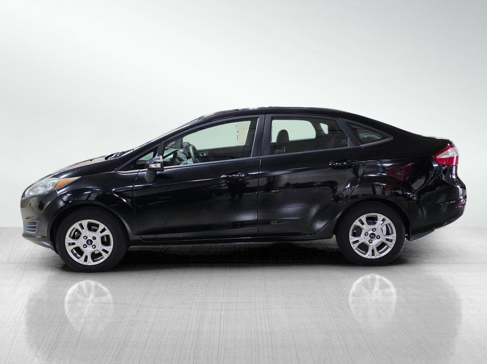 Used 2016 Ford Fiesta SE Sedan