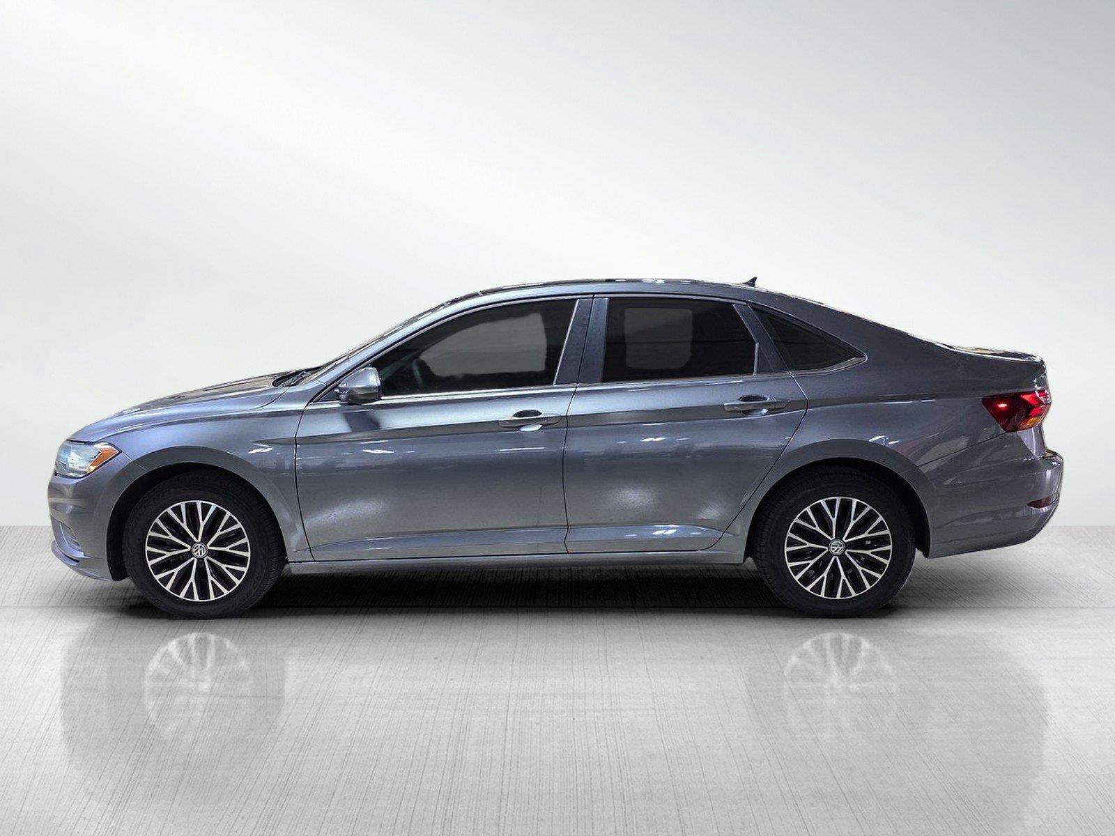 Used 2019 Volkswagen Jetta SE Sedan