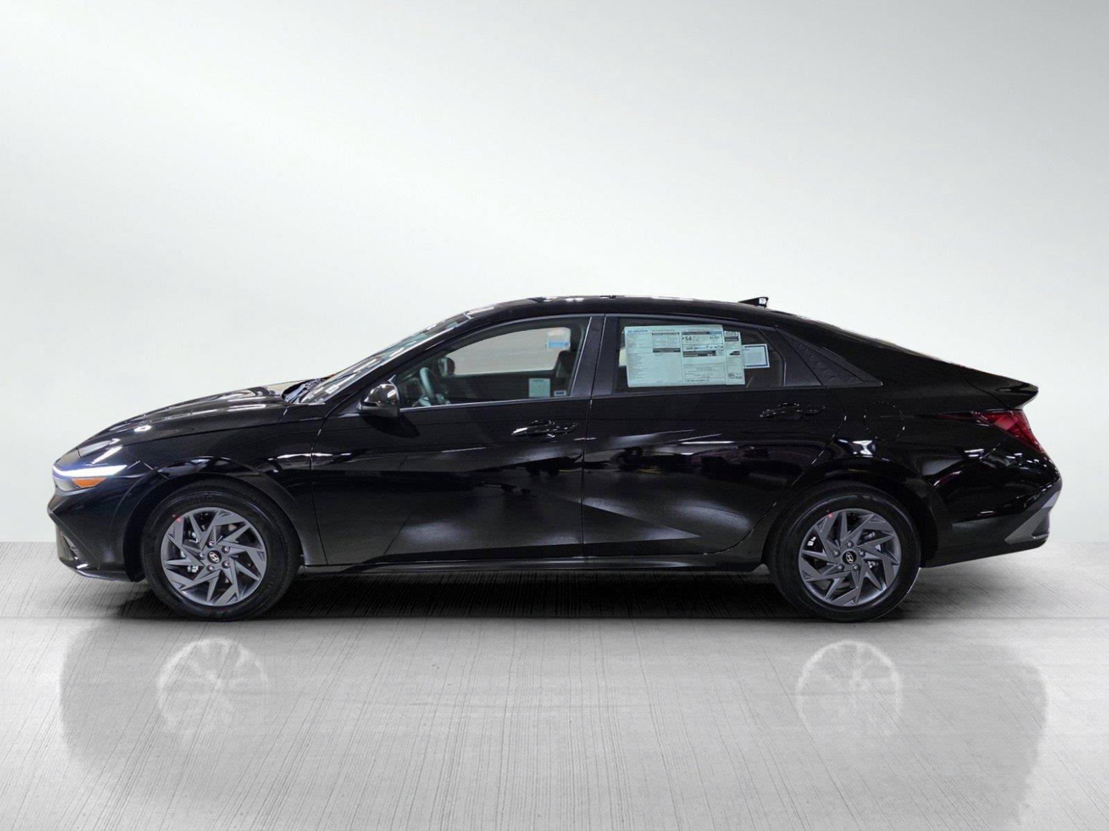 New 2026 Hyundai Elantra Hybrid Blue Sedan