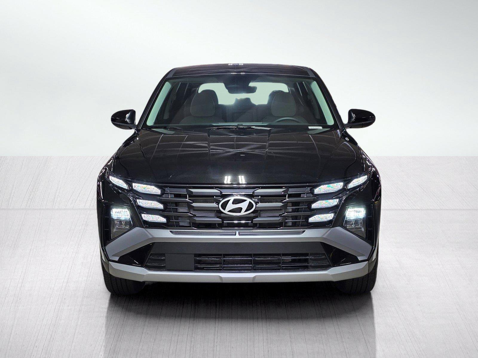 New 2026 Hyundai Tucson SE SUV