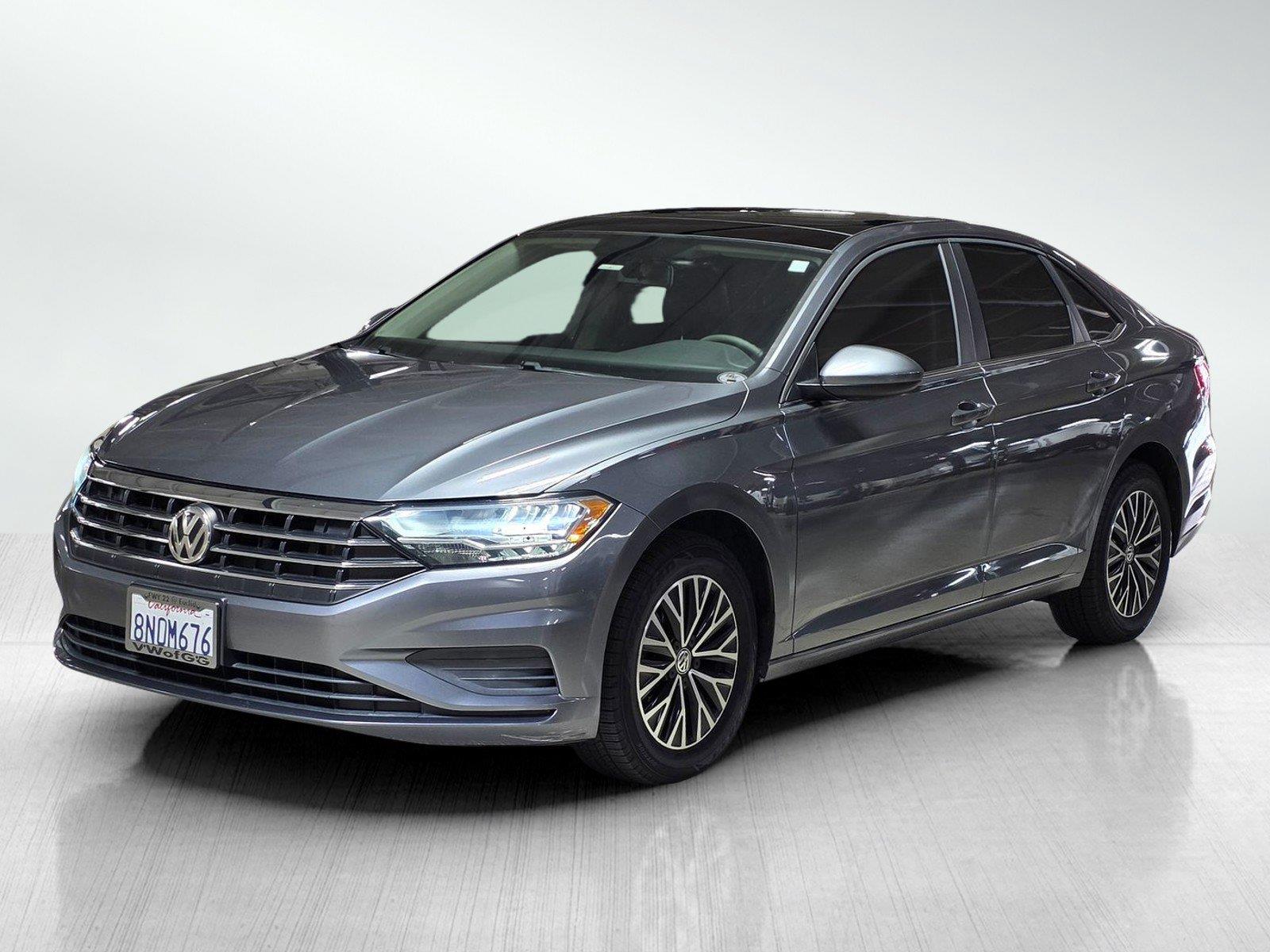 Used 2019 Volkswagen Jetta SE Sedan