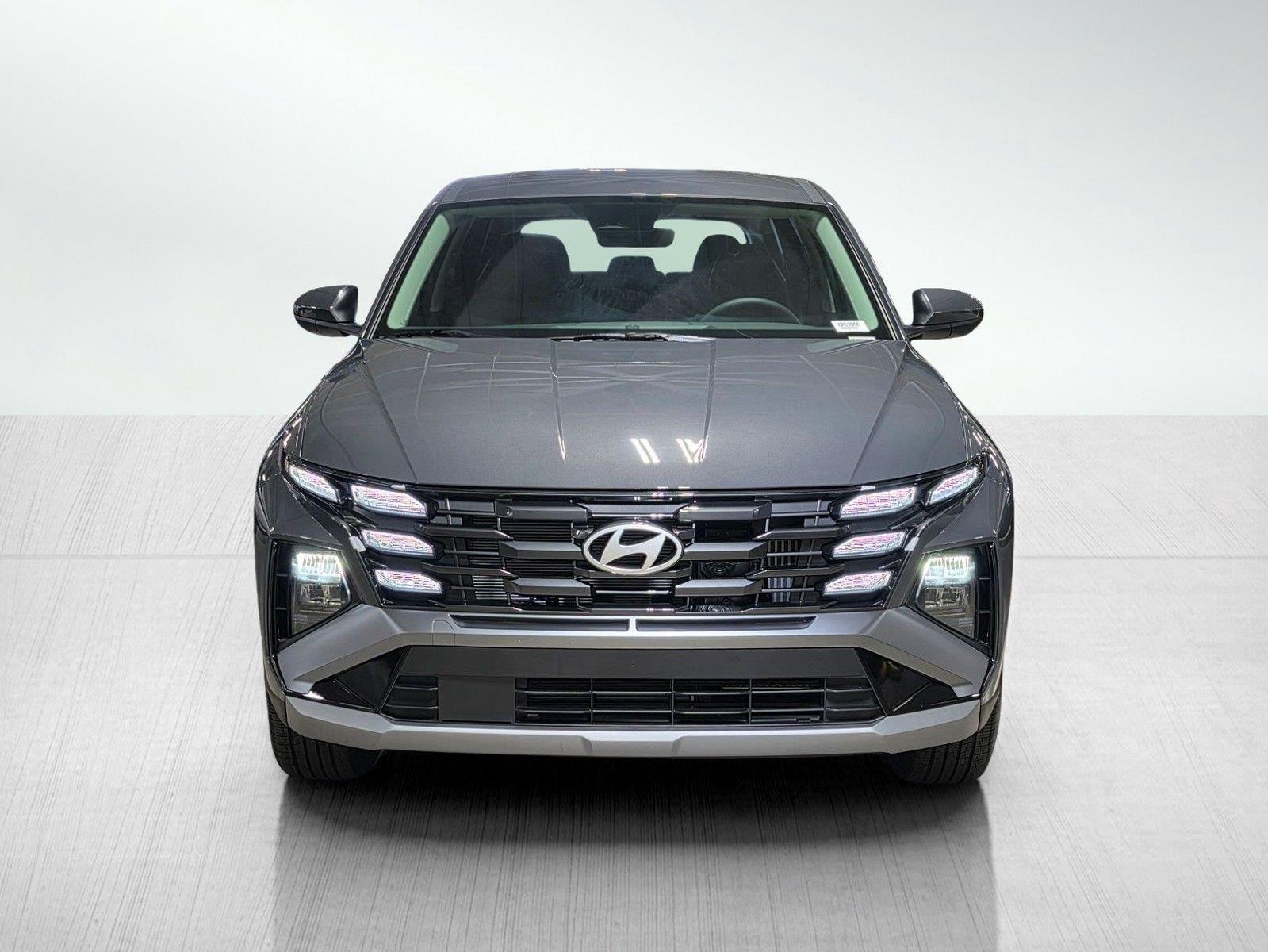 New 2026 Hyundai Tucson Hybrid Blue SE SUV