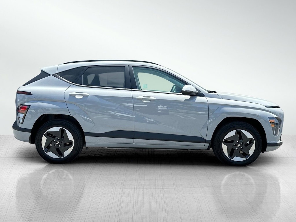 New 2025 Hyundai Kona Electric SEL Sport Utility