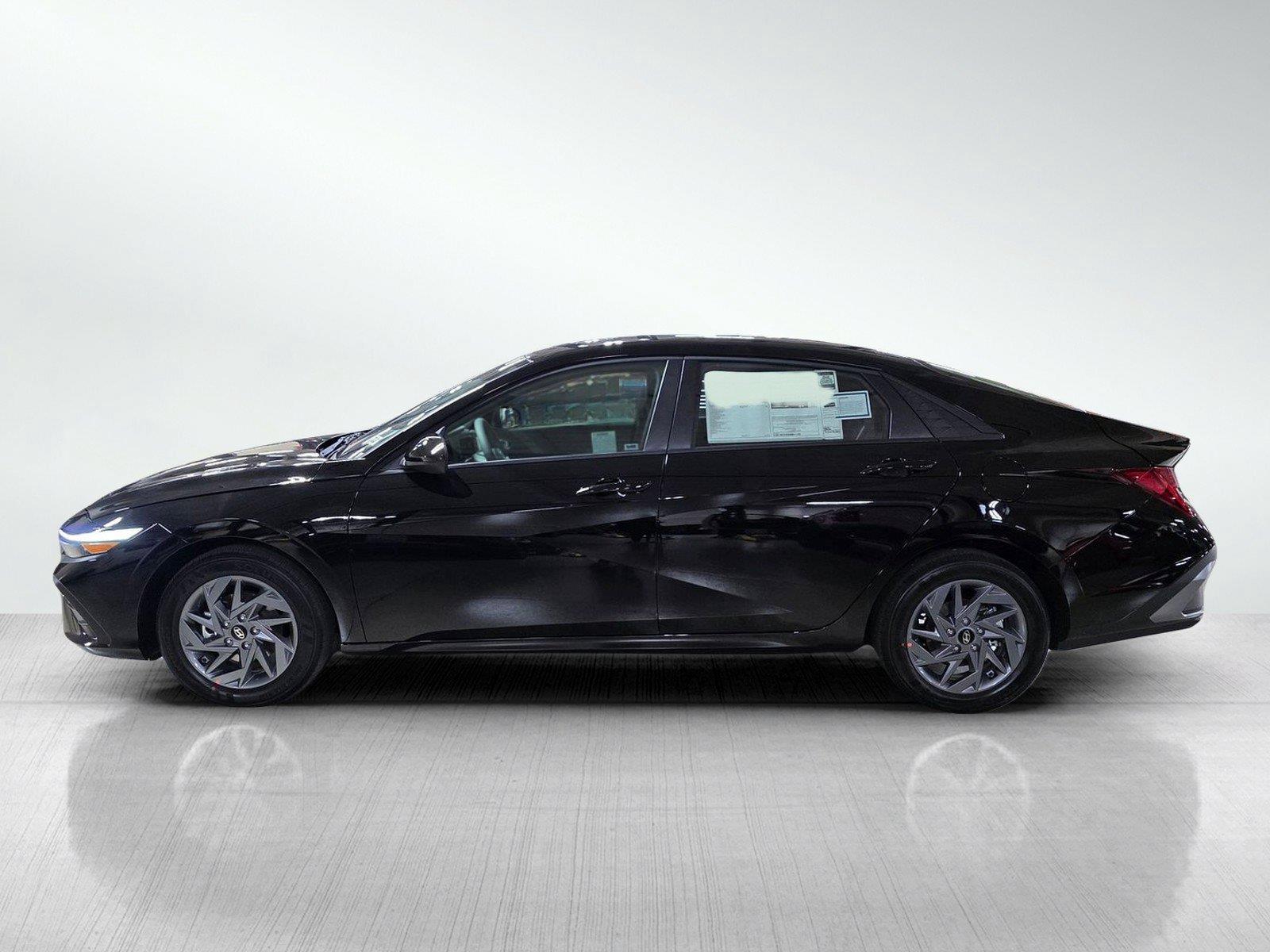 New 2026 Hyundai Elantra Hybrid Blue Sedan