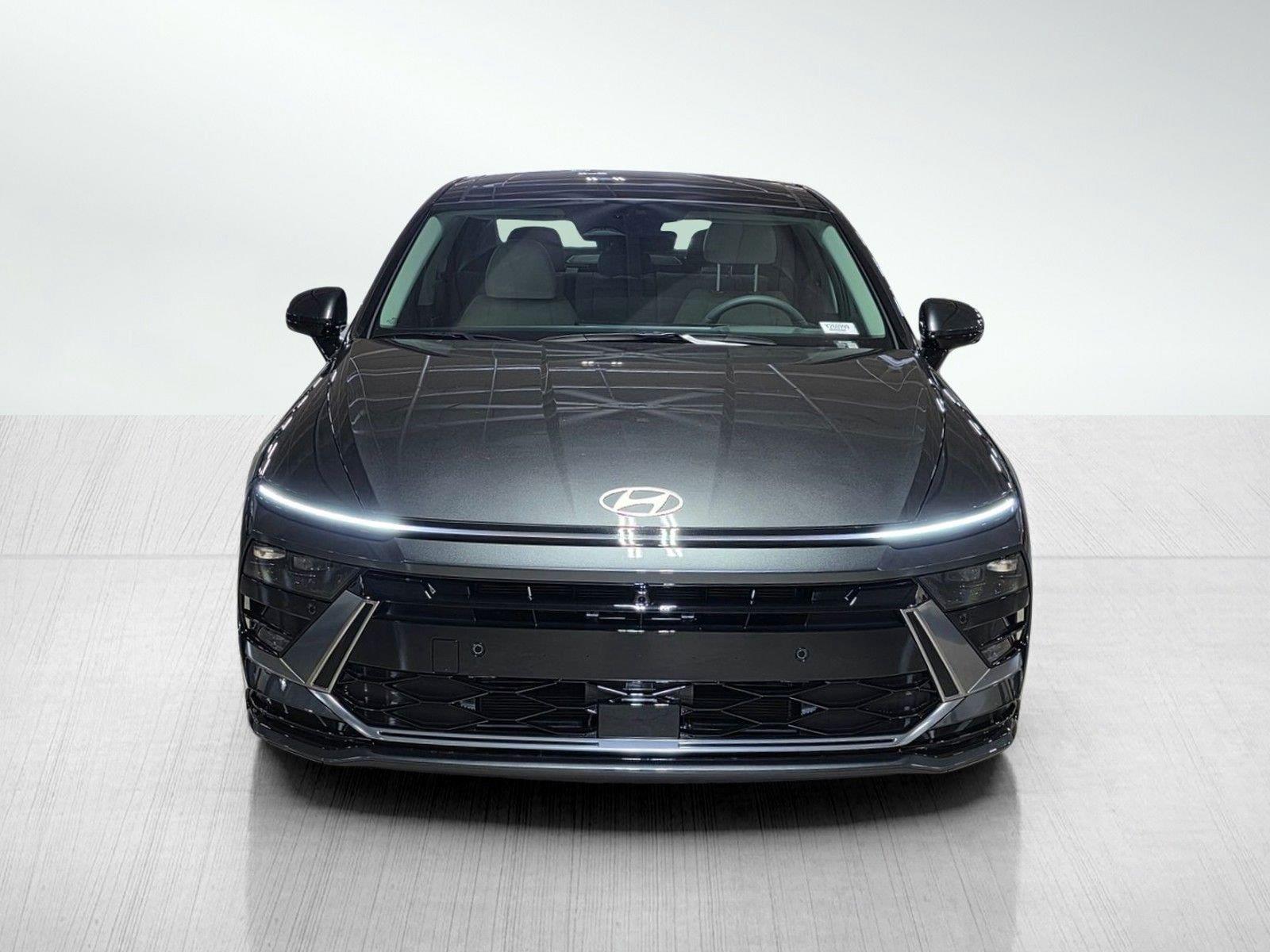 New 2026 Hyundai Sonata Hybrid Limited Sedan
