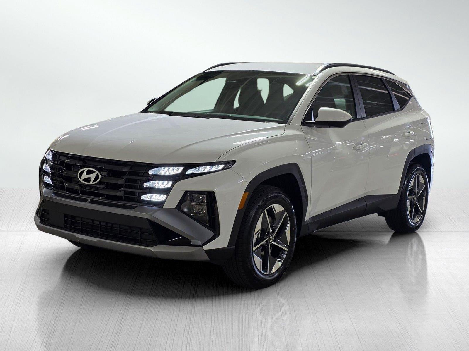 New 2026 Hyundai Tucson Plug-In Hybrid SEL SUV