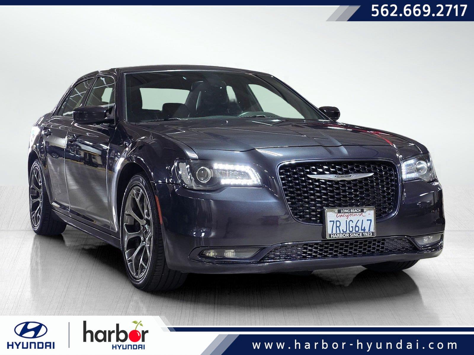  Chrysler 300 S Sedan