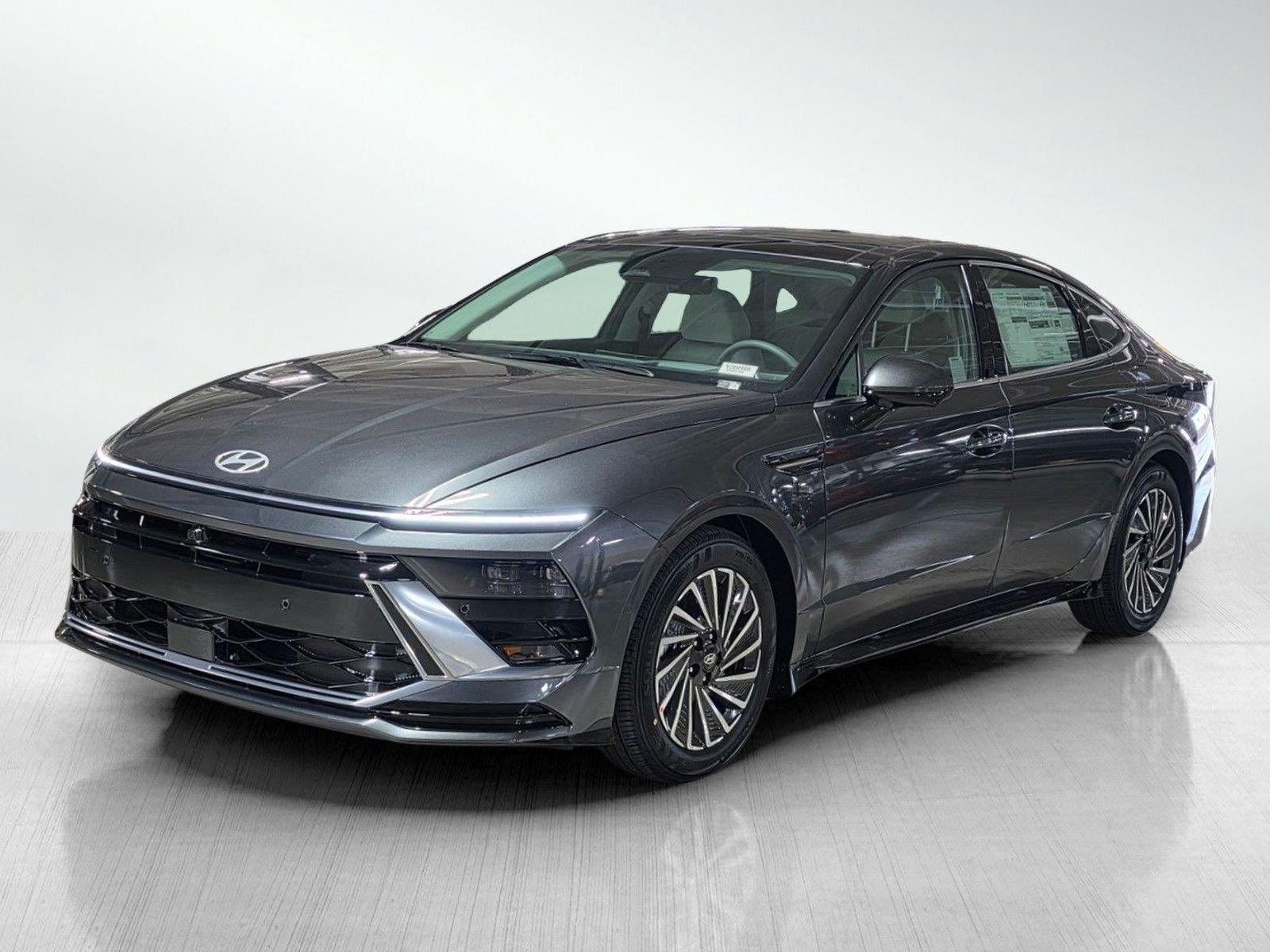 New 2026 Hyundai Sonata Hybrid Limited Sedan