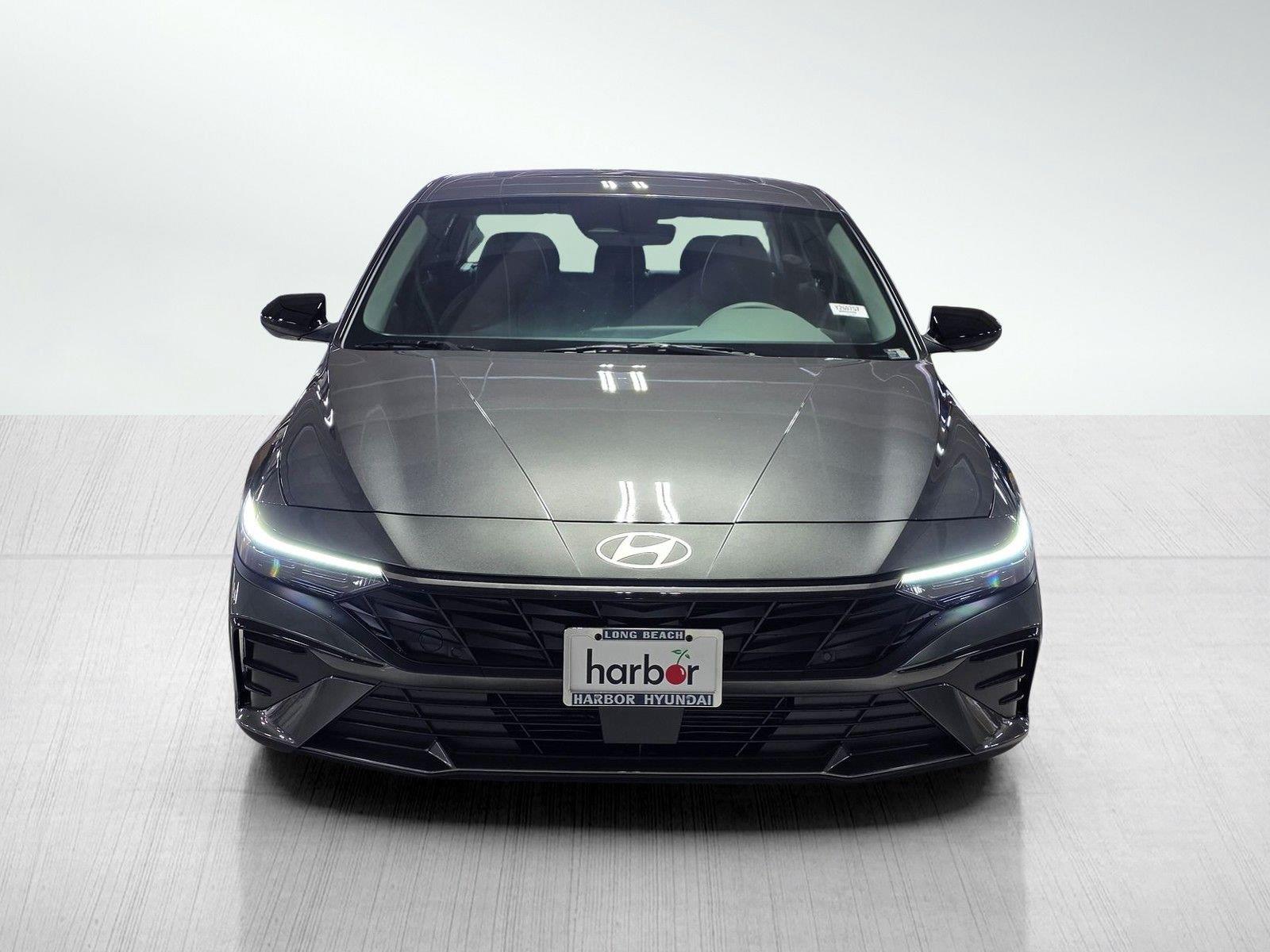 New 2026 Hyundai Elantra SEL Sport Premium Sedan
