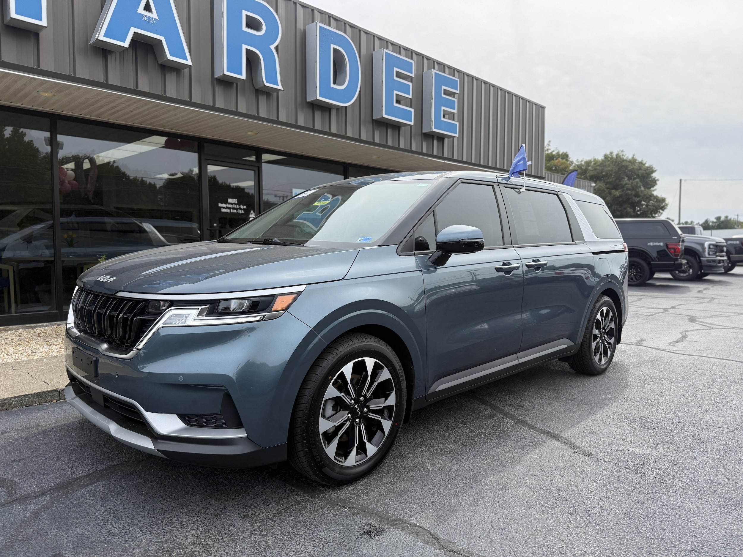 2024 Kia Carnival