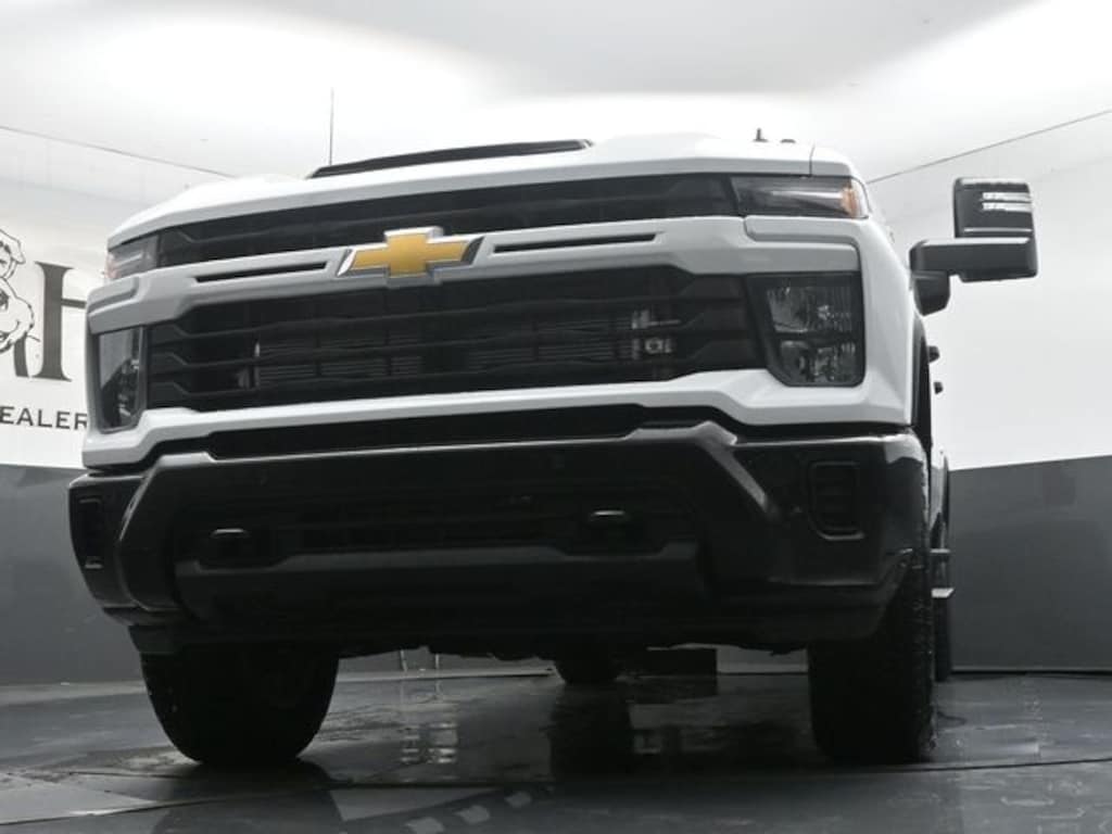 New 2026 Chevrolet Silverado 2500HD Custom Truck