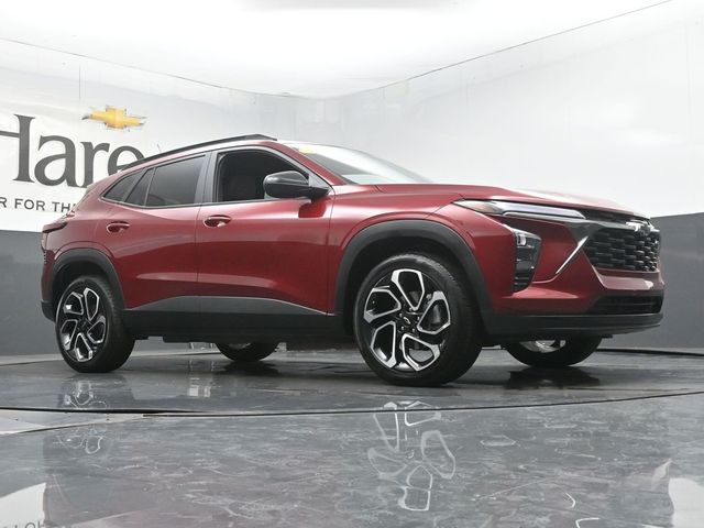 Used 2025 Chevrolet Trax 2RS SUV