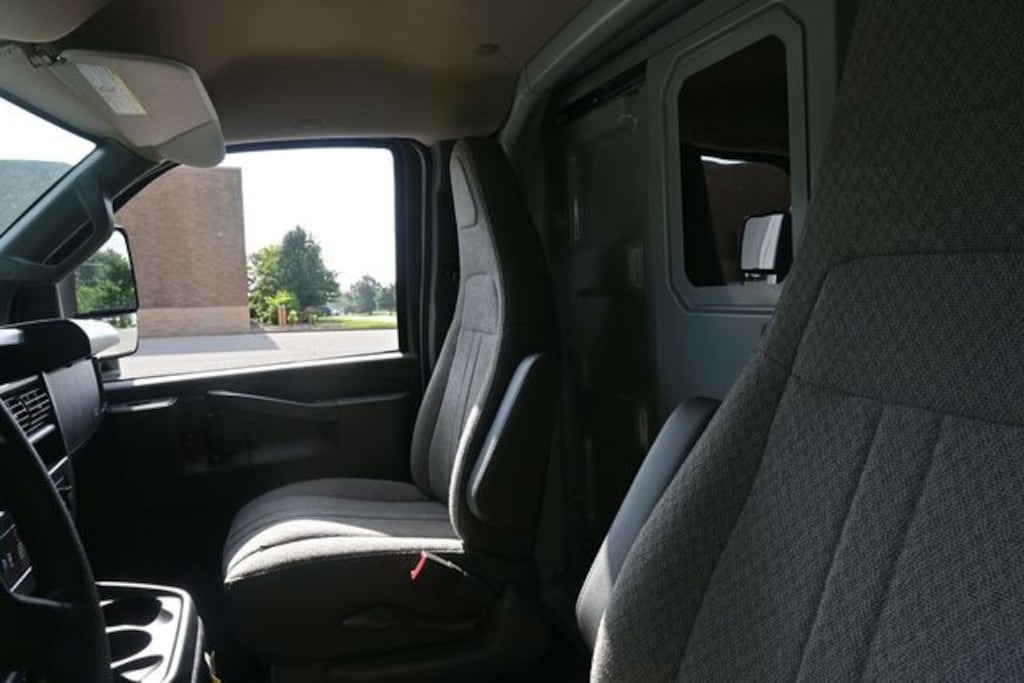 New 2026 Chevrolet Express 3500 Work Van Cab/Chassis