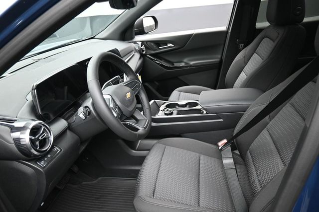 2026 Chevrolet Equinox LT - Photo 8
