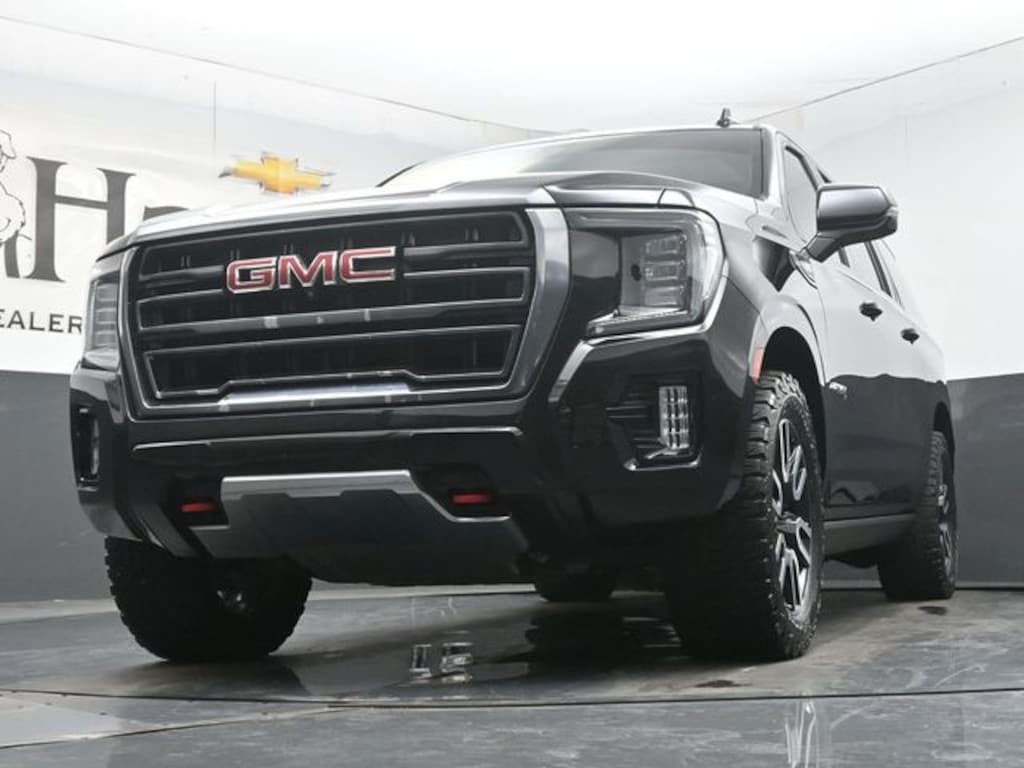 Used 2021 GMC Yukon XL AT4 SUV