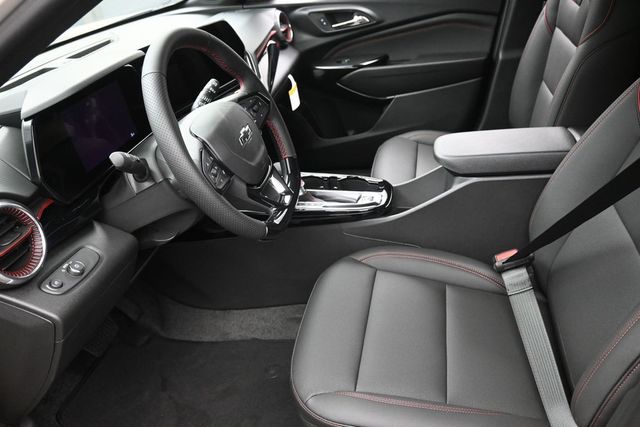 2026 Chevrolet Trax RS - Photo 8