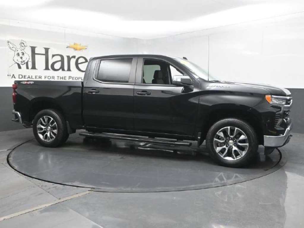 Used 2024 Chevrolet Silverado 1500 LT Truck