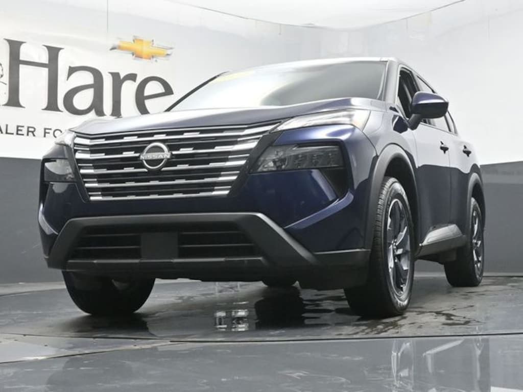 Used 2024 Nissan Rogue SV SUV