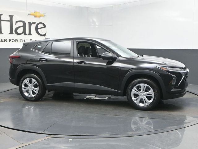 New 2026 Chevrolet Trax LS SUV