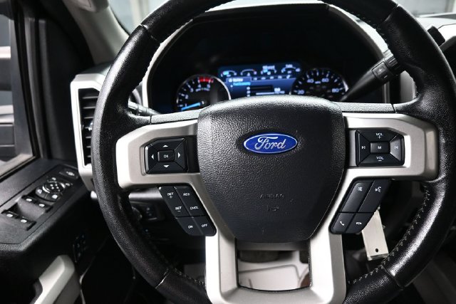 Used 2021 Ford F-250SD Lariat Truck