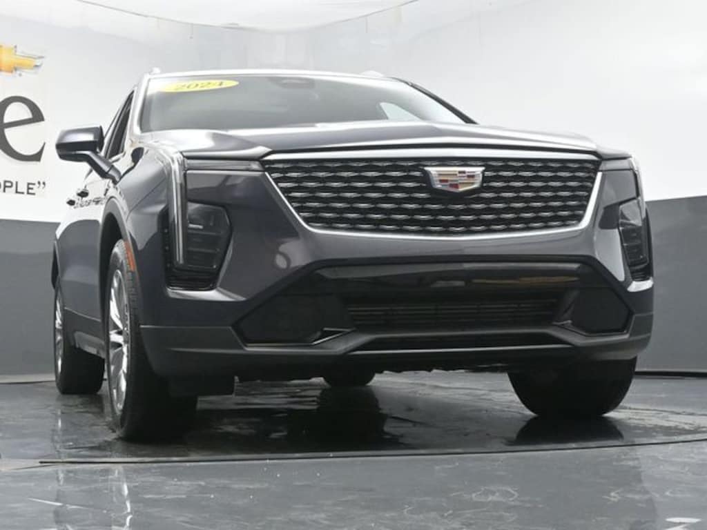 Used 2024 Cadillac XT4 Premium Luxury SUV