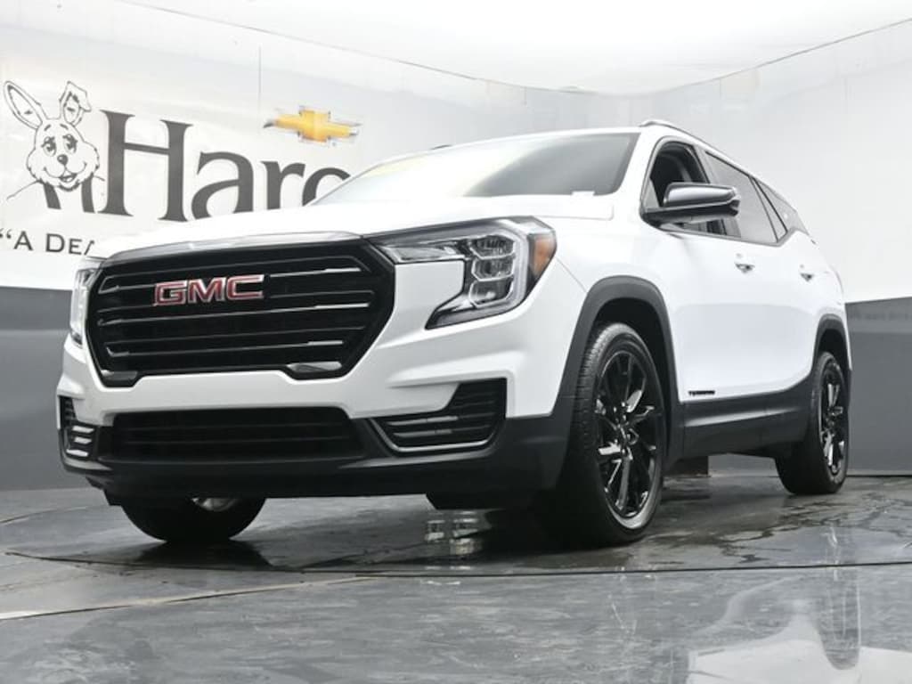 Used 2023 GMC Terrain SLE SUV