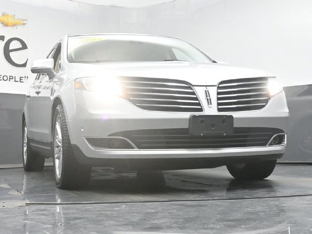 Used 2019 Lincoln MKT Standard SUV