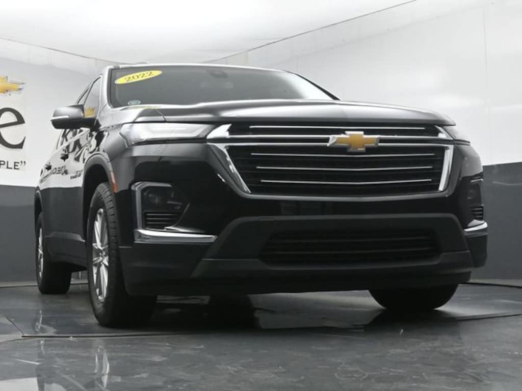 Used 2022 Chevrolet Traverse LT Cloth w/1LT SUV