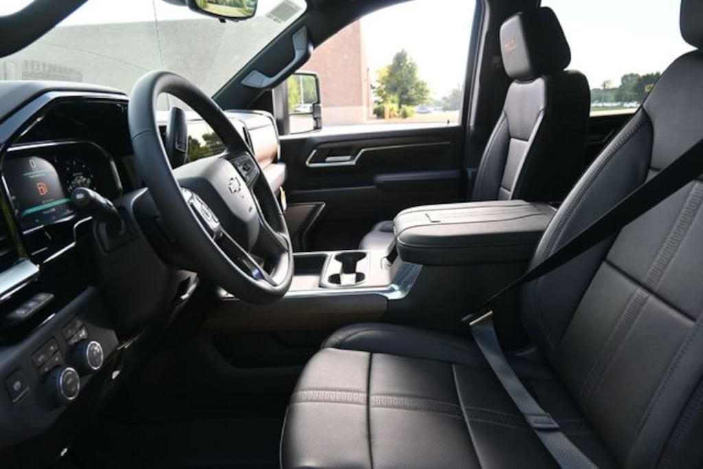 New 2026 Chevrolet Silverado 3500HD High Country Truck