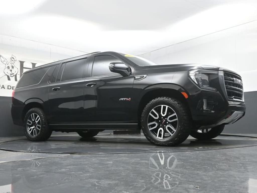 Used 2021 GMC Yukon XL AT4 SUV