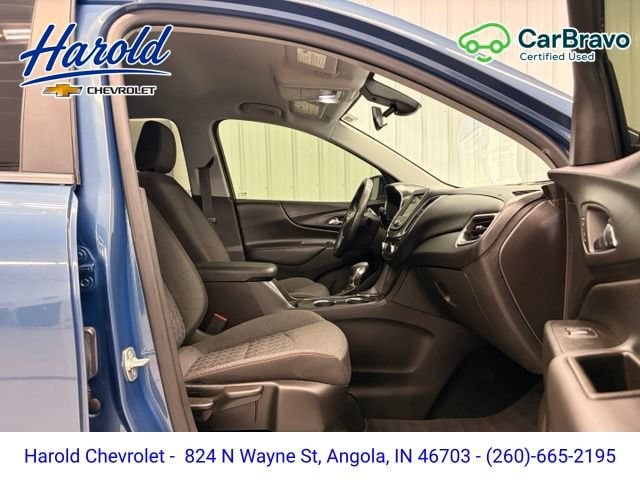 2024 Chevrolet Equinox LT - Photo 11