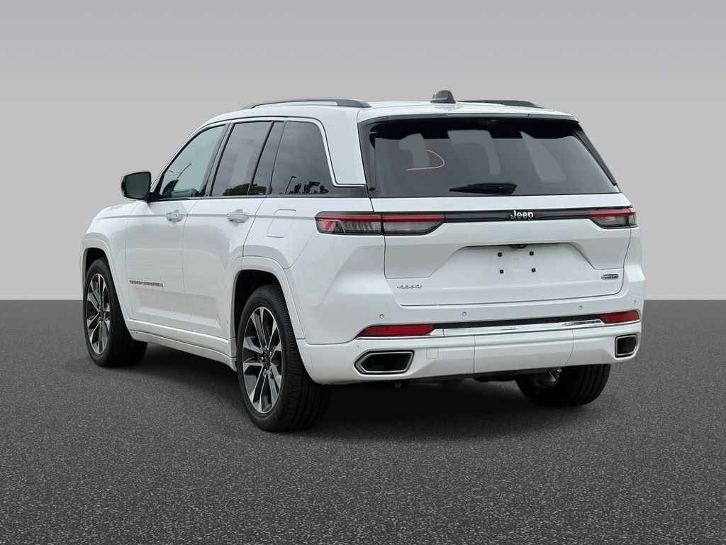 Used 2023 Jeep Grand Cherokee Overland SUV