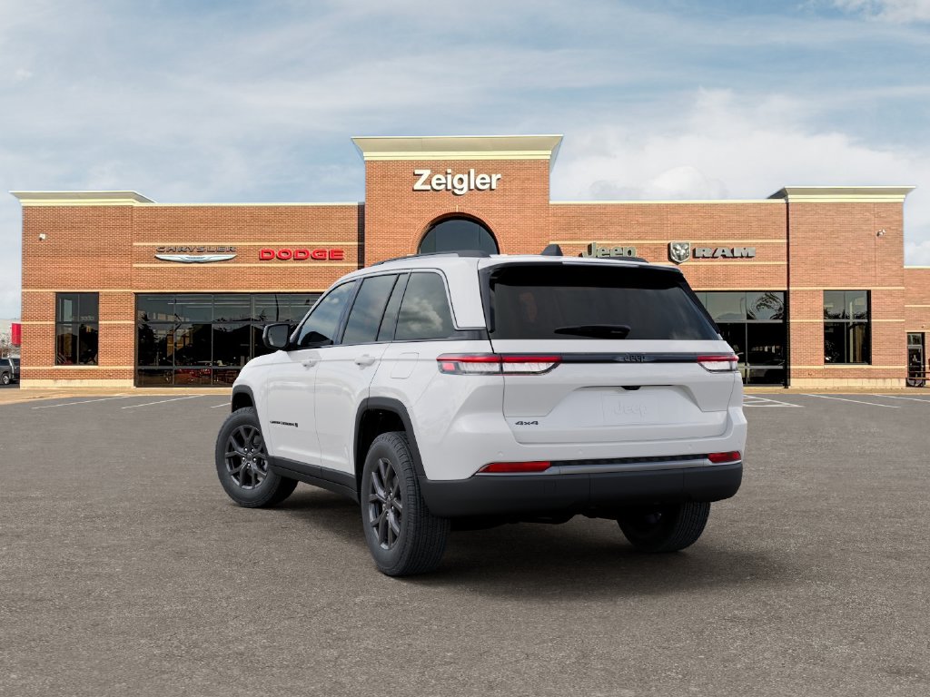 New 2027 Jeep Grand Cherokee LAREDO ALTITUDE 4X4 Sport Utility