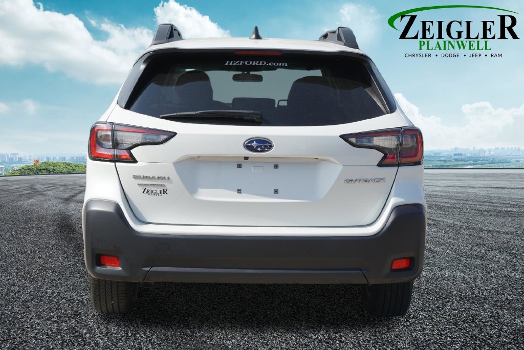 Used 2023 Subaru Outback Premium SUV