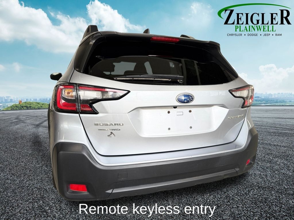 Used 2023 Subaru Outback Premium SUV
