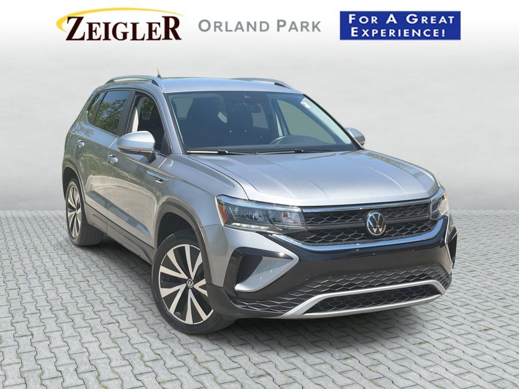 Certified 2024 Volkswagen Taos 1.5T SE SUV