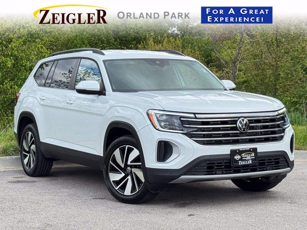 Used 2024 Volkswagen Atlas 2.0T SE w/Technology SUV