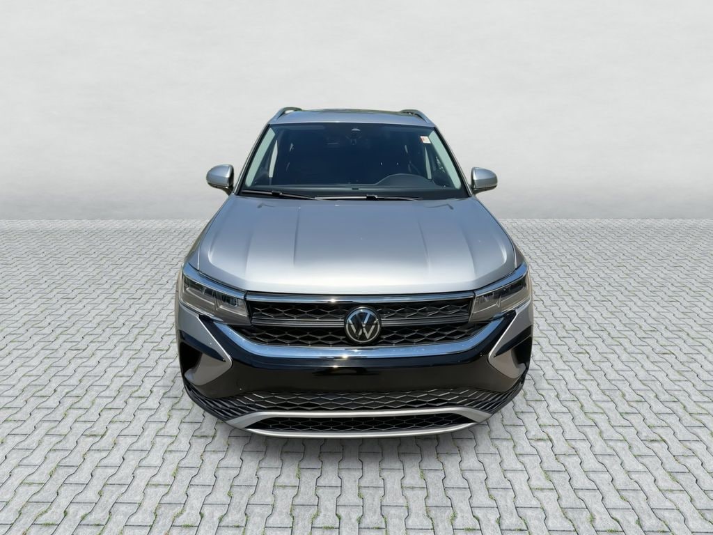 Certified 2024 Volkswagen Taos 1.5T SE SUV