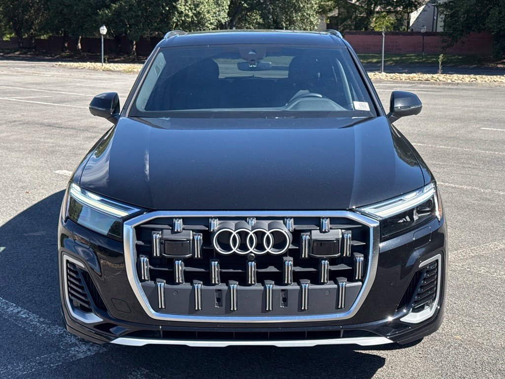 Used 2025 Audi Q7 55 Premium Plus SUV