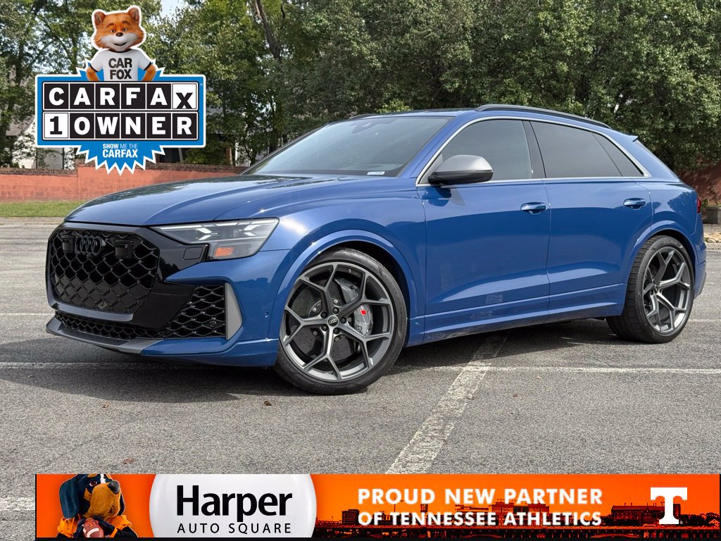  Audi RS Q8 Performance