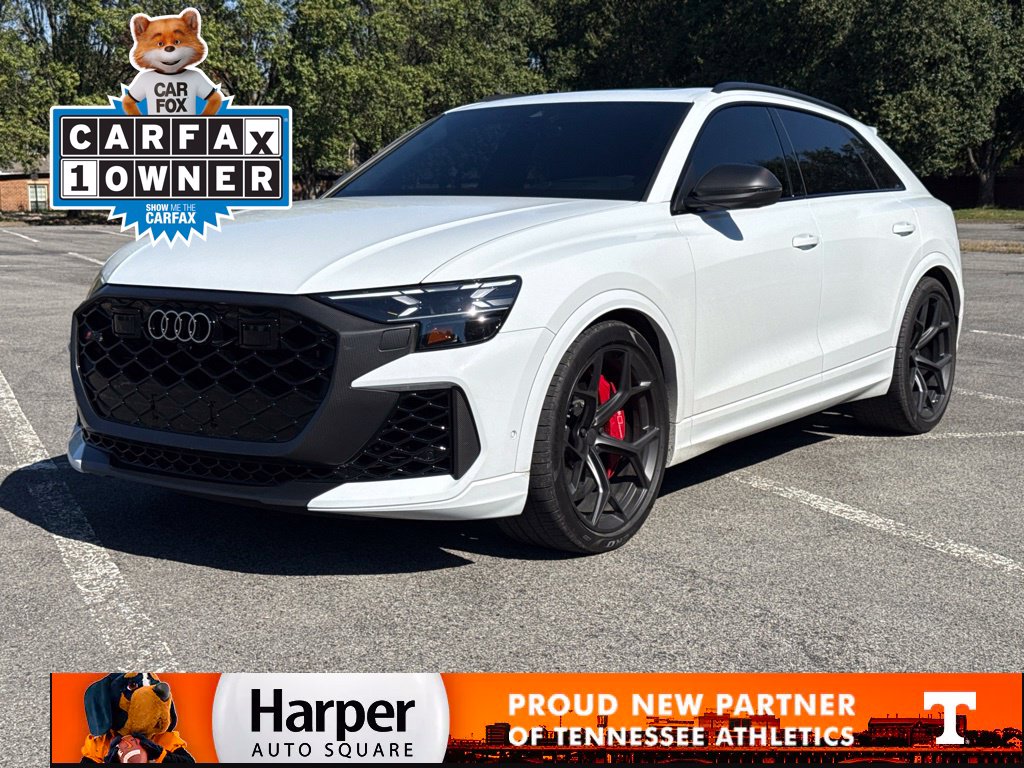  Audi RS Q8