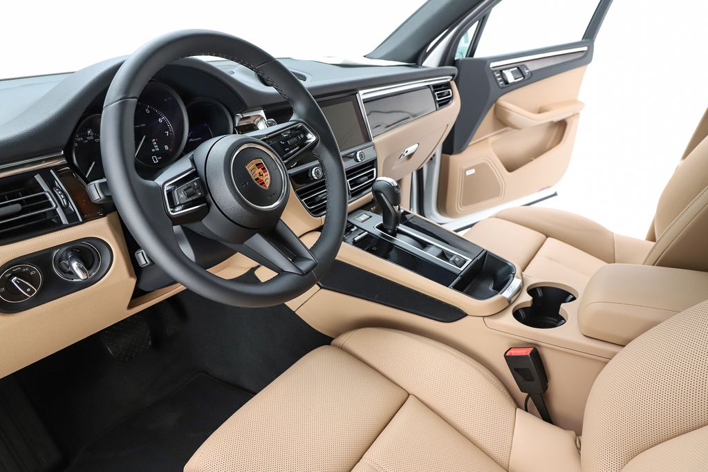 New 2026 Porsche Macan SUV